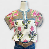 Uriella - Weisse Boho-Bluse mit Blütenstickerei