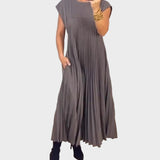 Emese - Zeitlose Bequemlichkeit Kleid