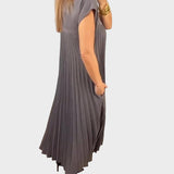 Emese - Zeitlose Bequemlichkeit Kleid