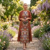 Daniela - Lange Kleid mit floralem Muster und passender Weste