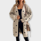 Julia - Beiger Cardigan mit Herzmuster