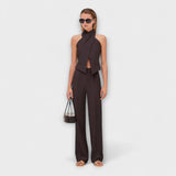 Juni - Beiges Crisscross-Halterneck-Top