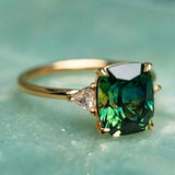 Ring grünem