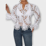 Savannah - Weisse asymmetrische Bluse mit Spitze