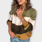 Elisa - Olivgrün-cremes kuscheliger Pullover mit Colour-Block