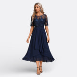 Mariana - Spitzenkleid mit Kurzen Ärmeln