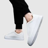 Libuše – klassische, zeitlose Sneakers
