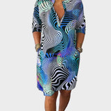 Mari - Bunte V-Ausschnitt-Kleid