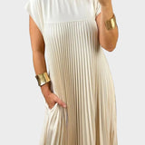 Emese - Zeitlose Bequemlichkeit Kleid