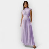 Stylische Kleider mit Ausschnitten