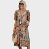 Leontýna – Gedrucktes Midi-Kleid mit V-Ausschnitt