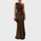 Elegantes Maxikleid mit einem Schulterträger
