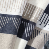 Faelan – Minimalistischer Warmer Strickpullover