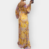 Kleid mit Schlitz