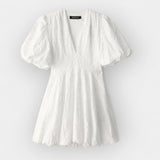 Leichtes Weißes Kleid