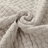 Elías – Stylischer Pullover mit Kragen und Knöpfen