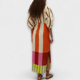 Kaya - Maxi-Kleid mit Dekolleté und Ballonärmeln
