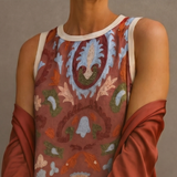 Daniela - Lange Kleid mit floralem Muster und passender Weste