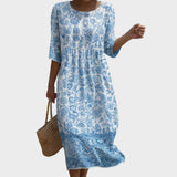 Sofia - Blau-weisses Maxikleid mit Ornamentmuster