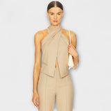 Juni - Beiges Crisscross-Halterneck-Top